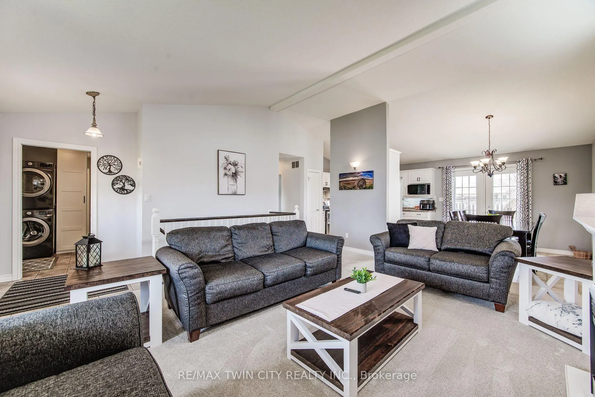 Photo 9 of 935 Baker Street S, North Perth, Listowel — HOMEH