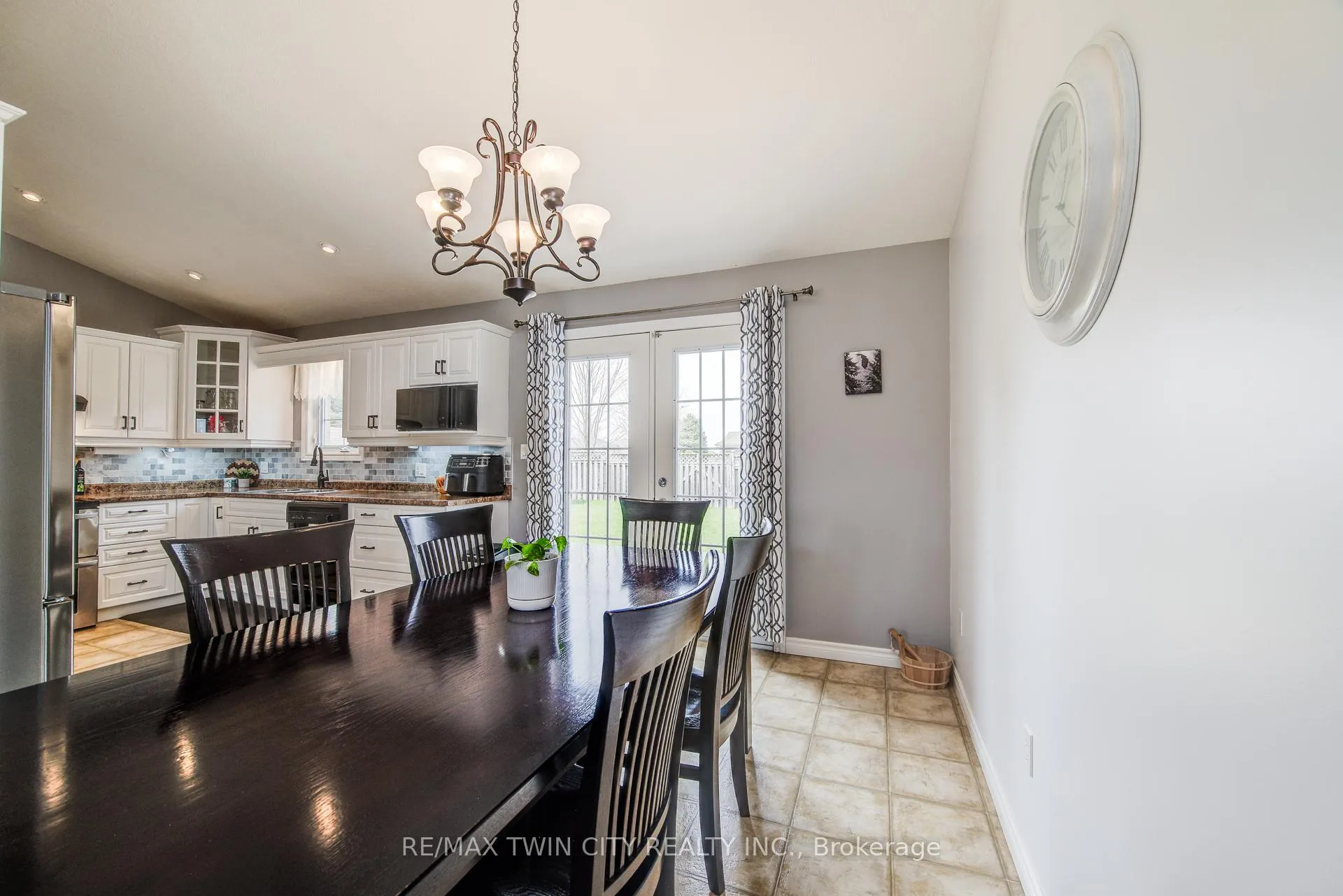 Photo 13 of 935 Baker Street S, North Perth, Listowel — HOMEH