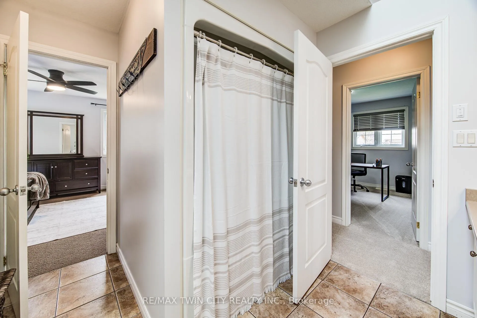 Photo 24 of 935 Baker Street S, North Perth, Listowel — HOMEH
