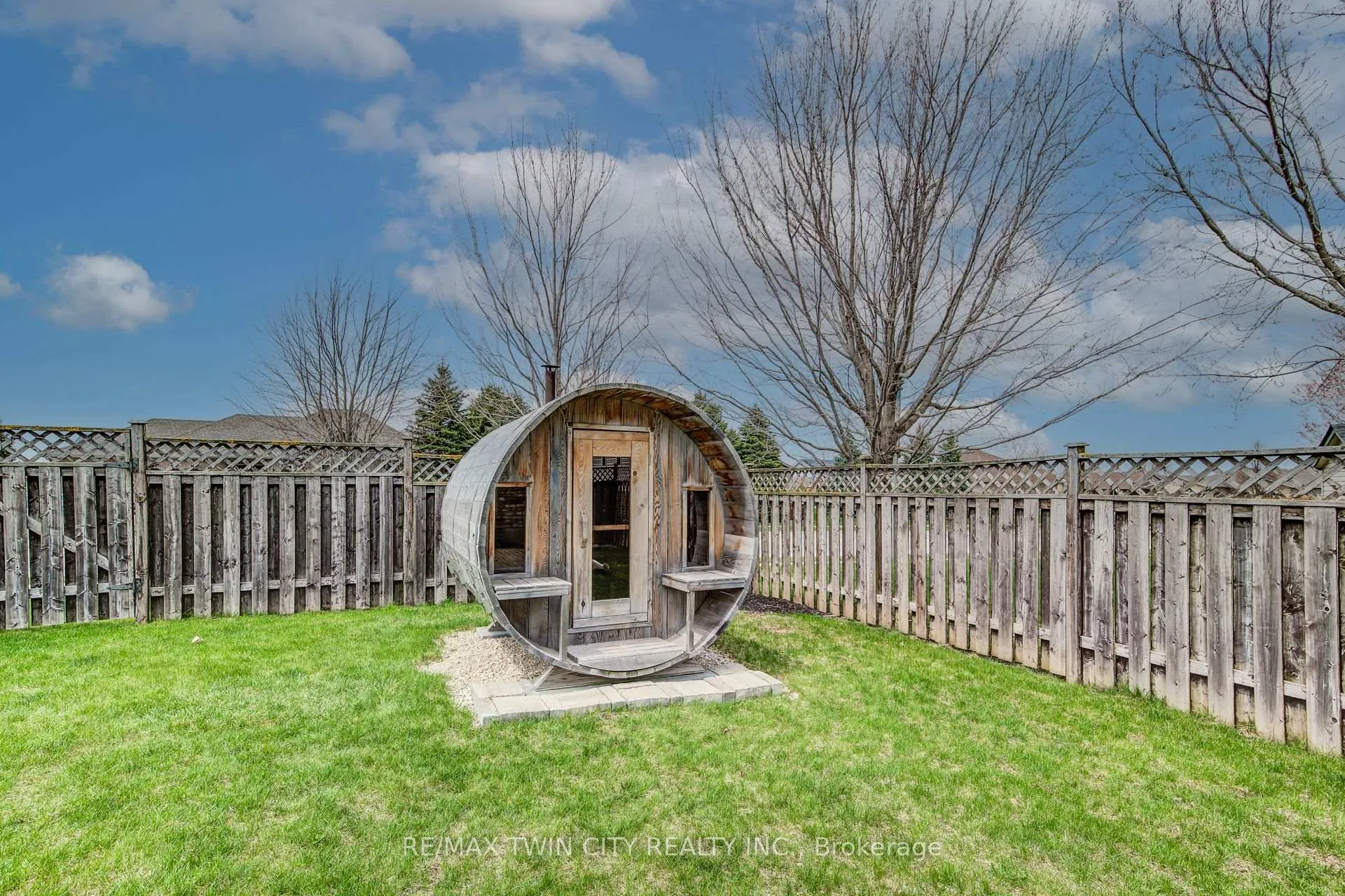 Photo 47 of 935 Baker Street S, North Perth, Listowel — HOMEH