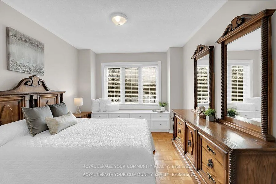 Photo 27 of 98 Sylwood Crescent, Vaughan, Maple — HOMEH