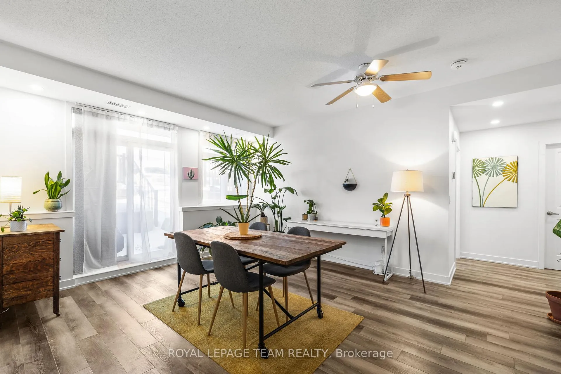 Photo 7 of 213 Big Sky Private, Ottawa, Leitrim — HOMEH