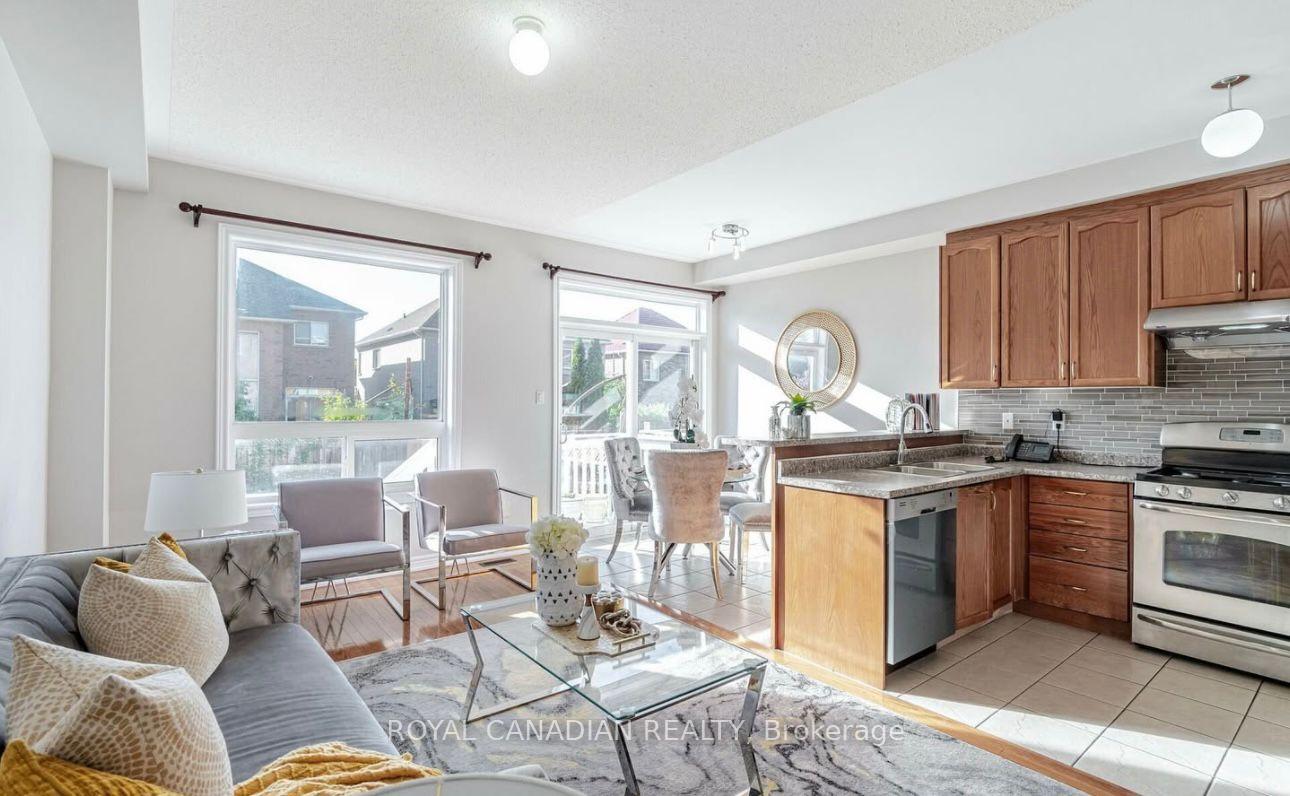 Photo 3 of 12 Martree Crescent, Brampton, Madoc — HOMEH