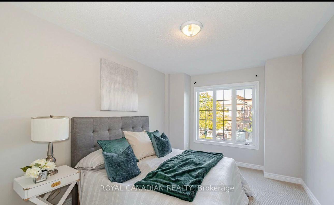 Photo 6 of 12 Martree Crescent, Brampton, Madoc — HOMEH