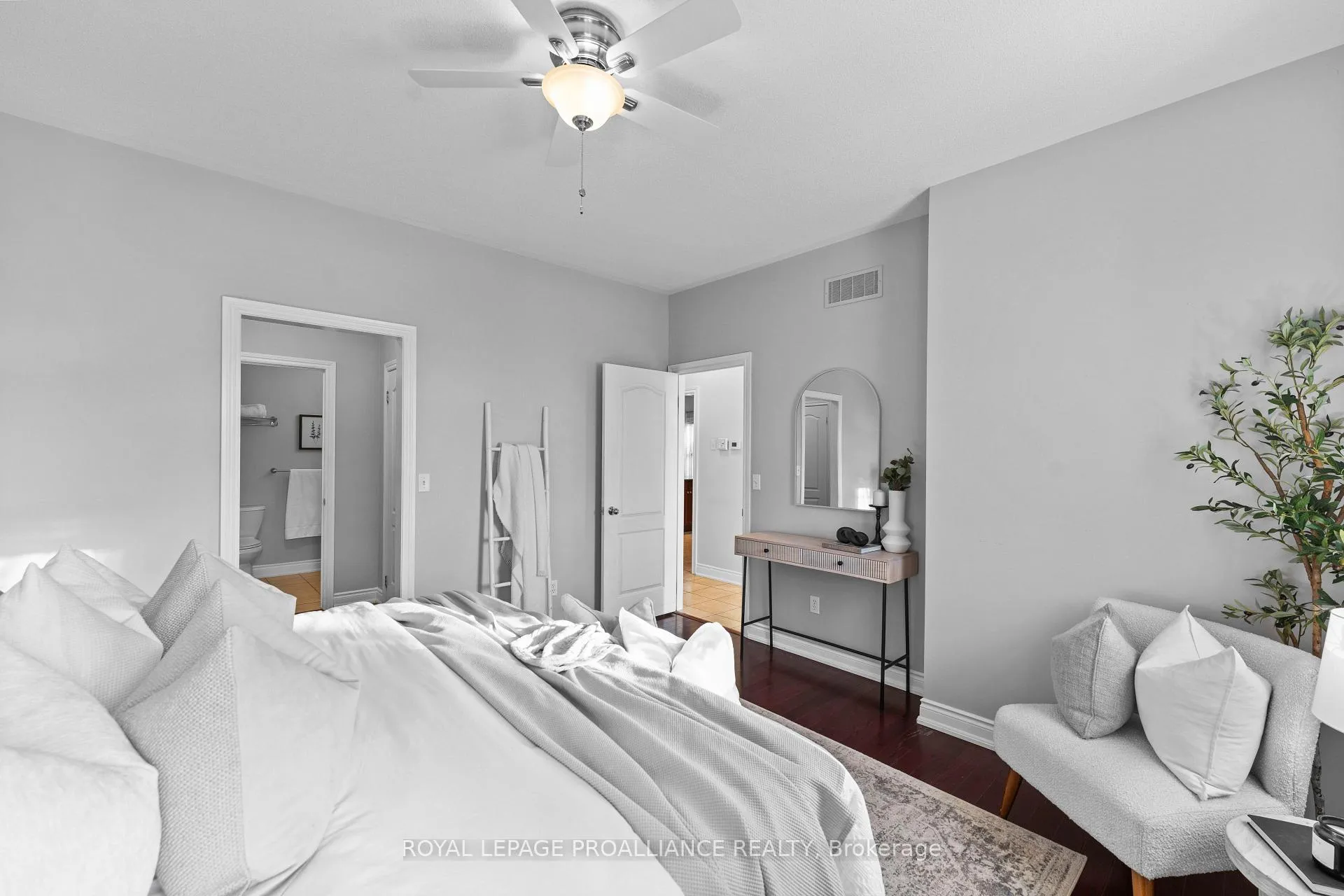Photo 24 of 866 Wilkins Gate, Cobourg — HOMEH