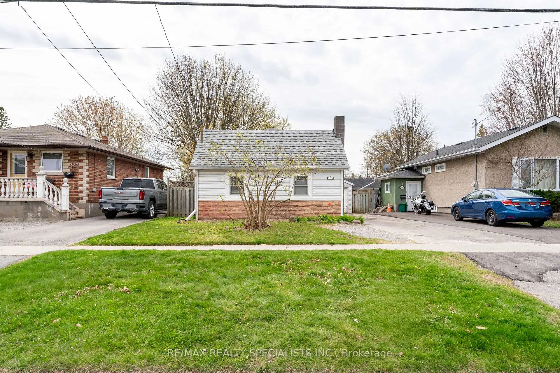 Photo 2 of 331 Annapolis Avenue, Oshawa, McLaughlin — HOMEH