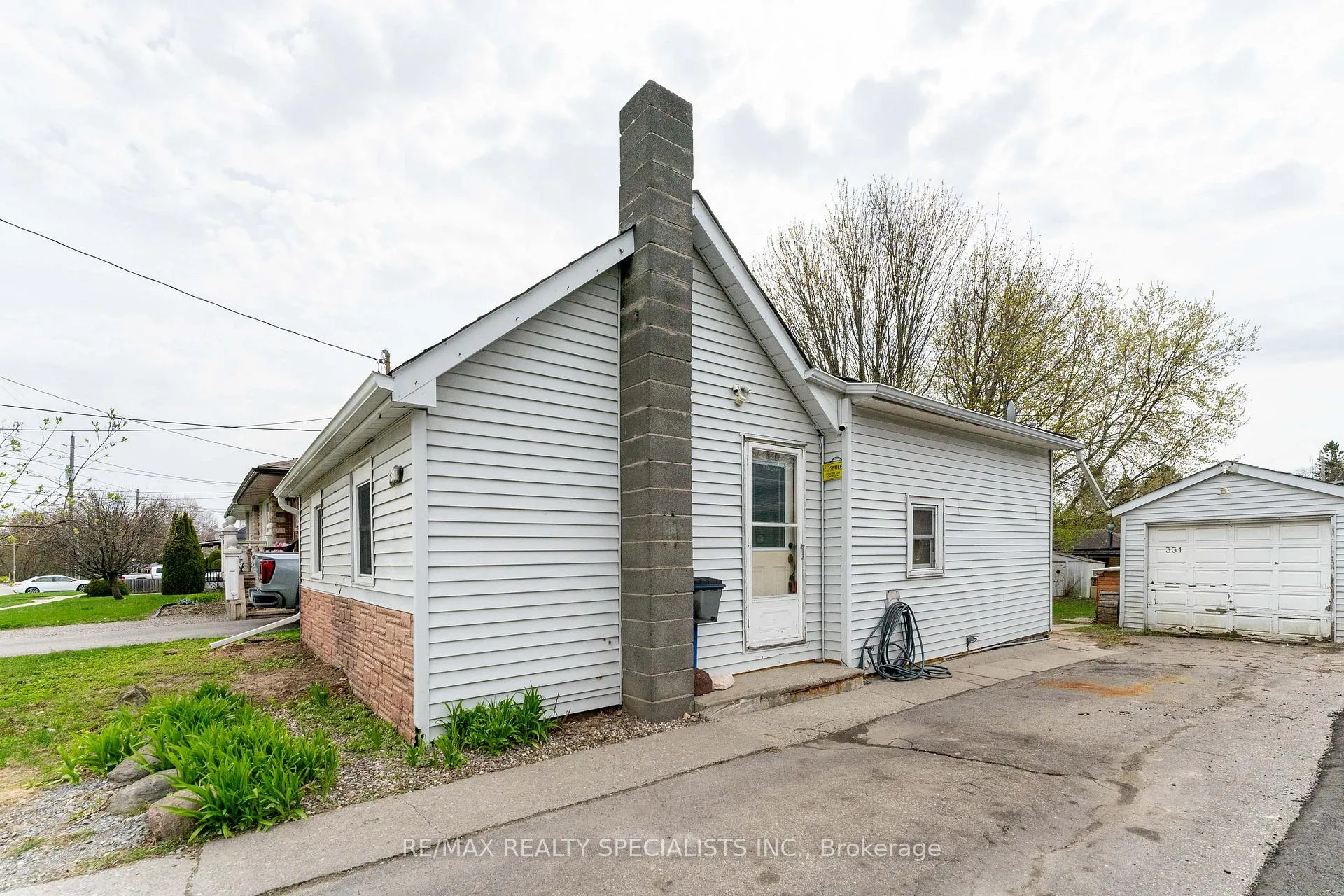 Photo 6 of 331 Annapolis Avenue, Oshawa, McLaughlin — HOMEH