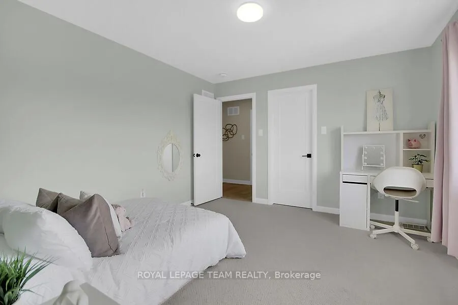 Photo 31 of 36 Conch Way, Ottawa, Mahogany Community — HOMEH