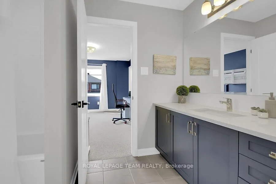 Photo 35 of 36 Conch Way, Ottawa, Mahogany Community — HOMEH