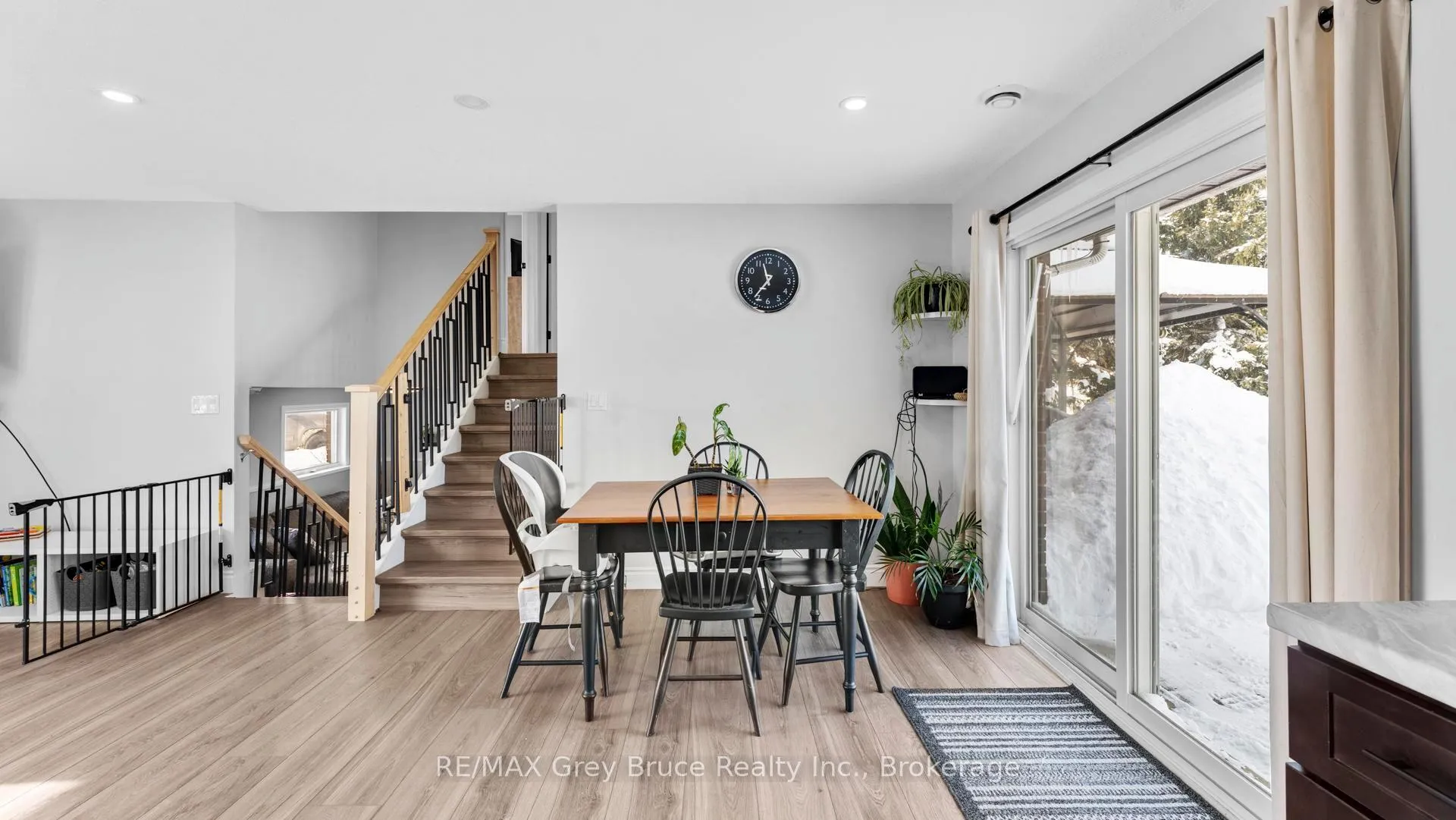 Photo 14 of 17 Bradley Street, Arran-Elderslie — HOMEH