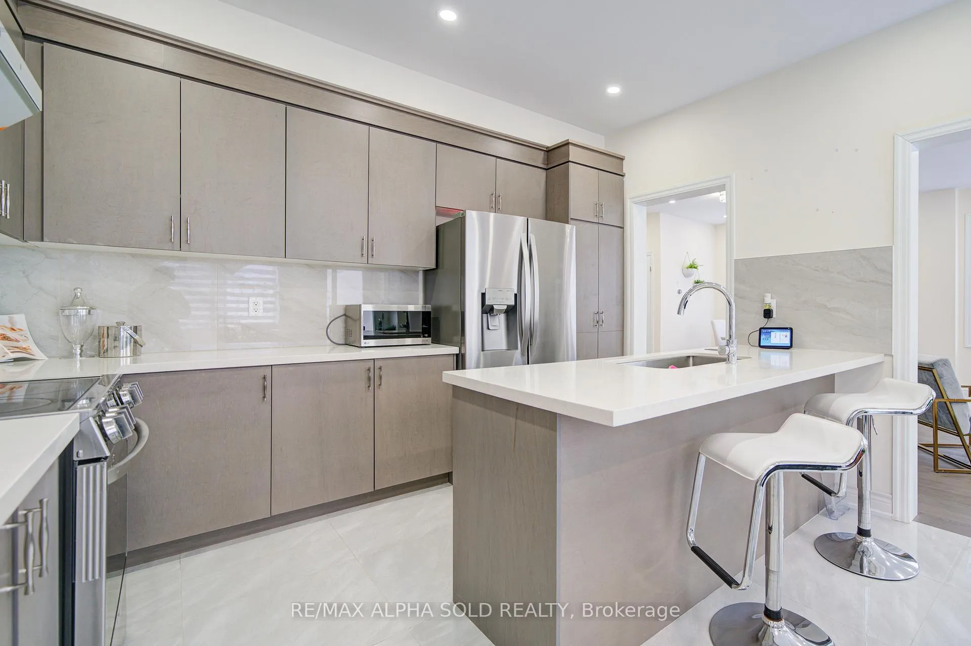 Photo 12 of 391 Fred Mclaren Boulevard, Markham, Wismer — HOMEH