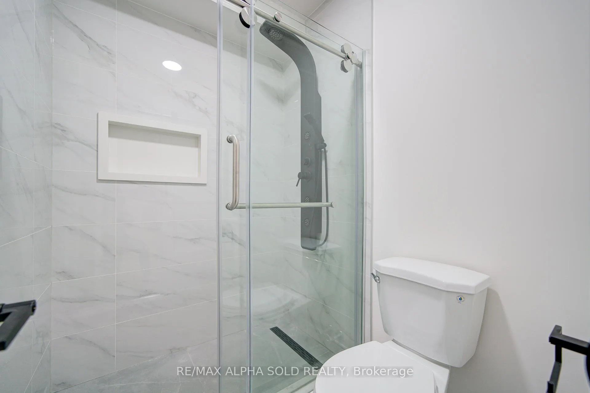 Photo 36 of 391 Fred Mclaren Boulevard, Markham, Wismer — HOMEH