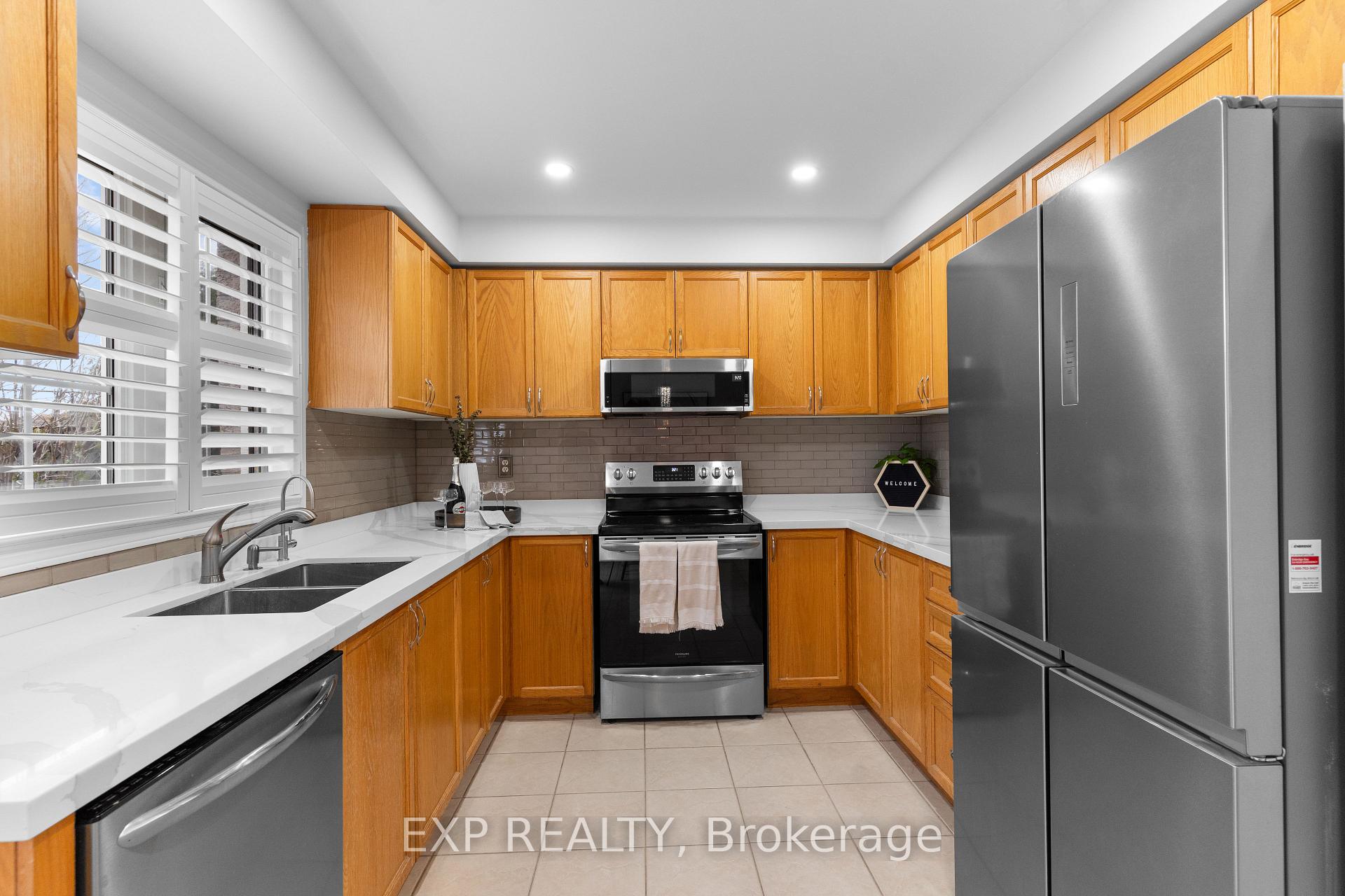Photo 18 of 20 Trudelle Crescent, Brampton, Fletcher's Meadow — HOMEH