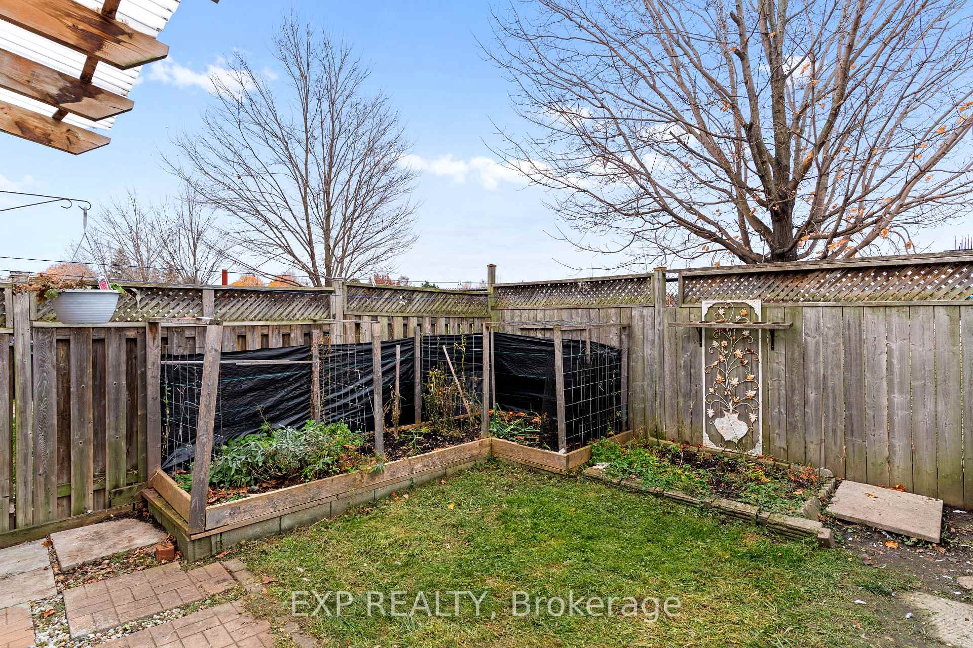 Photo 43 of 20 Trudelle Crescent, Brampton, Fletcher's Meadow — HOMEH