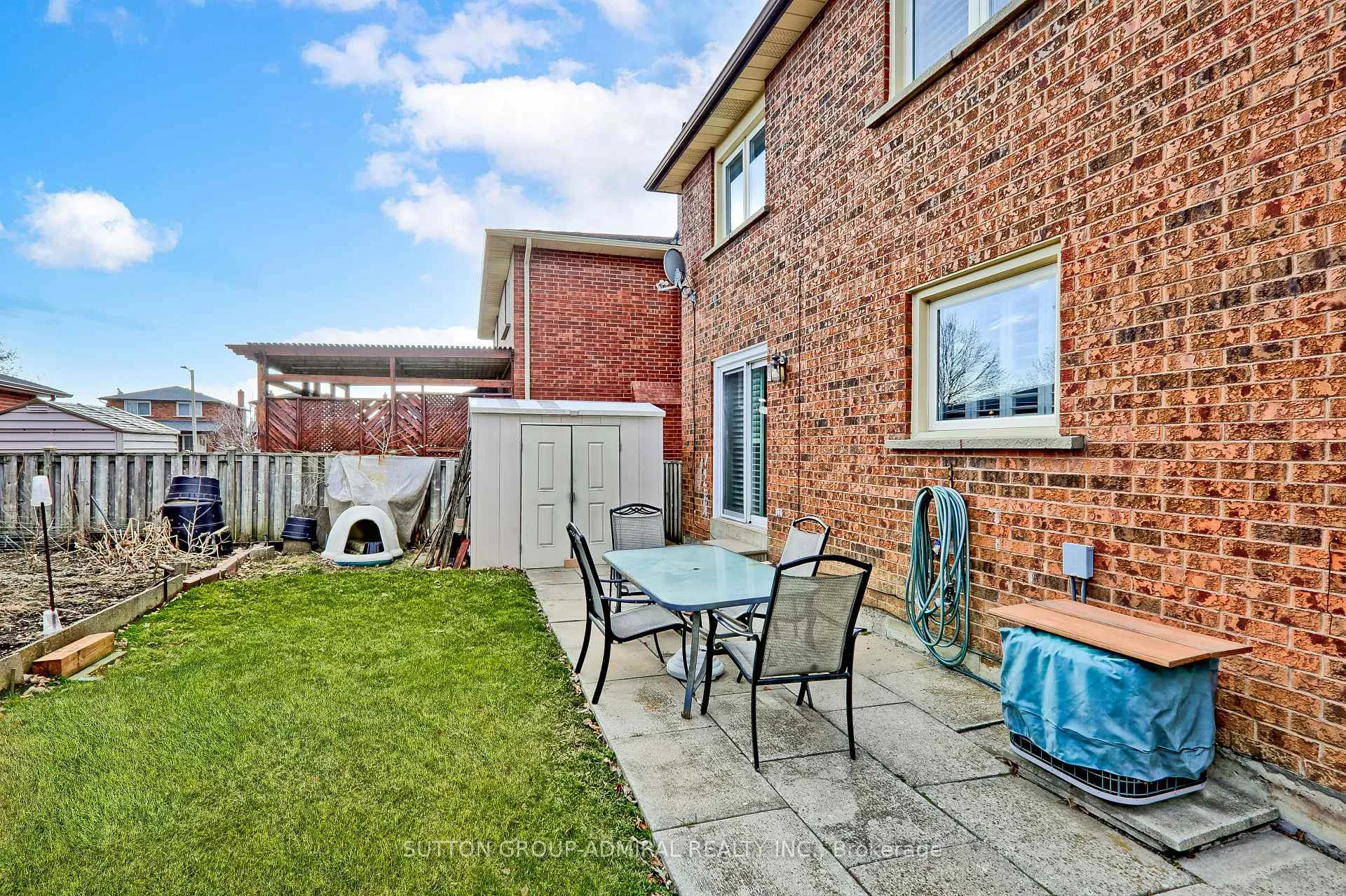 Photo 34 of 143 Adrianno Crescent, Vaughan, East Woodbridge — HOMEH