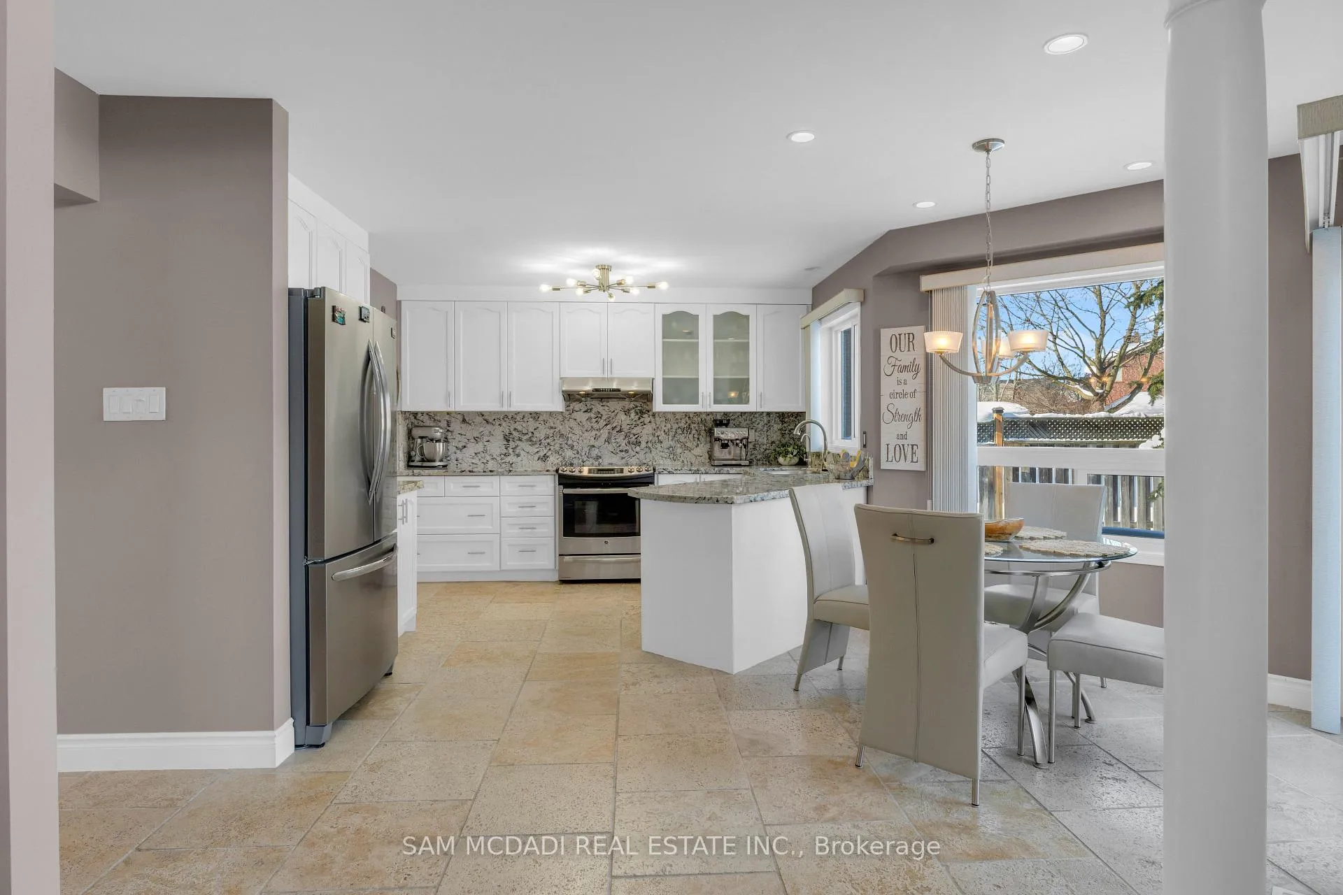 Photo 5 of 17 Robinson Road, Halton Hills, Georgetown — HOMEH