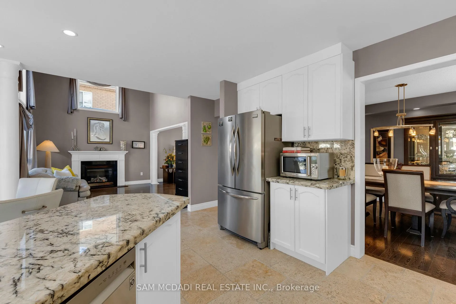 Photo 8 of 17 Robinson Road, Halton Hills, Georgetown — HOMEH