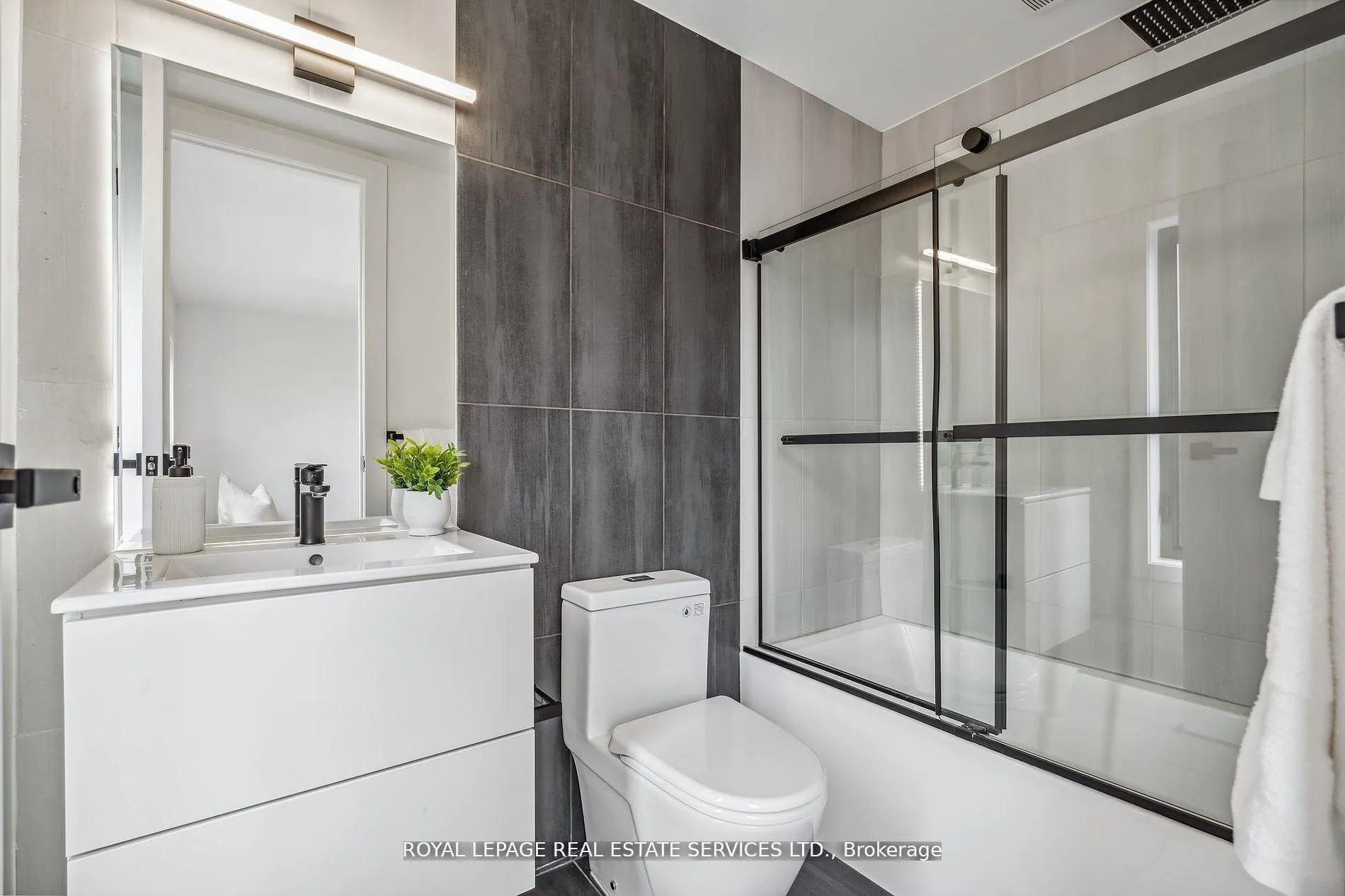 Photo 22 of 1657 Glenvista Drive, Oakville, Joshua Creek — HOMEH