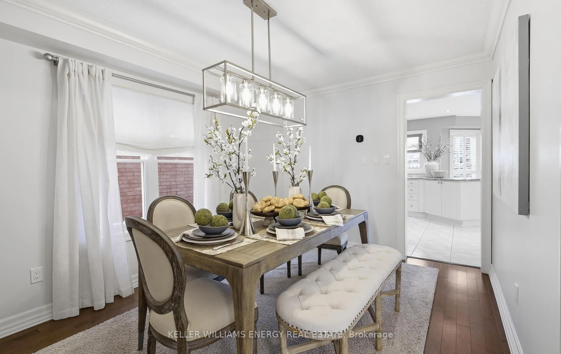 Photo 9 of 48 Wetherburn Drive, Whitby, Williamsburg — HOMEH