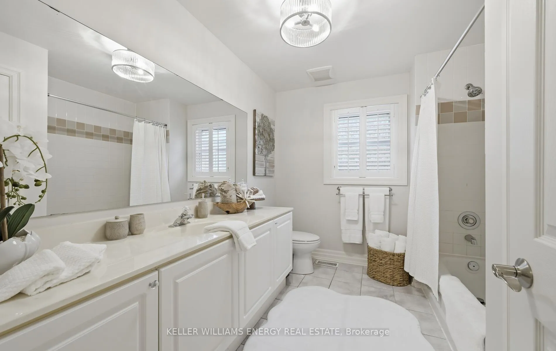 Photo 29 of 48 Wetherburn Drive, Whitby, Williamsburg — HOMEH