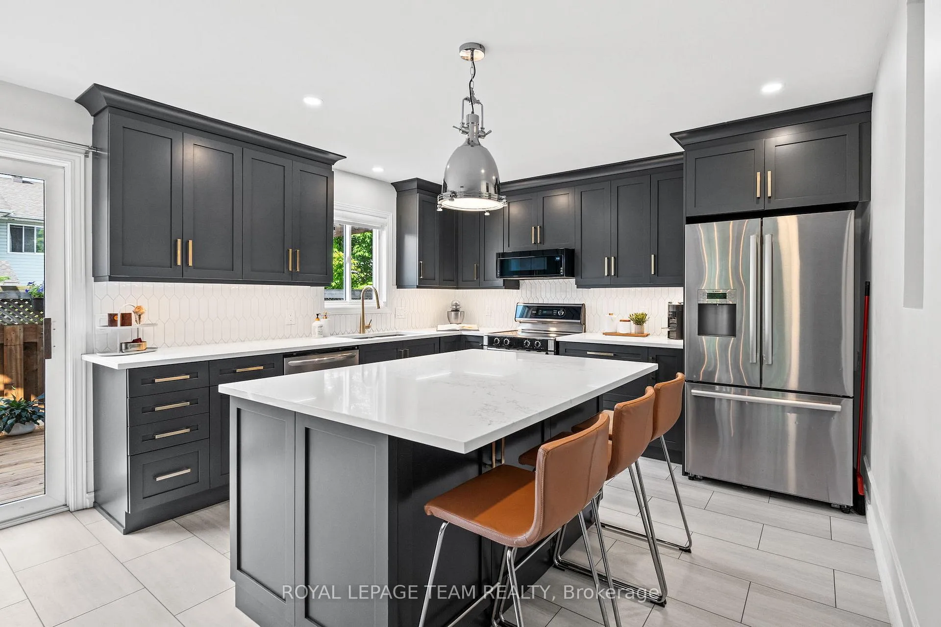 Photo 10 of 48 Colchester Square, Ottawa, Kanata - Beaverbrook — HOMEH