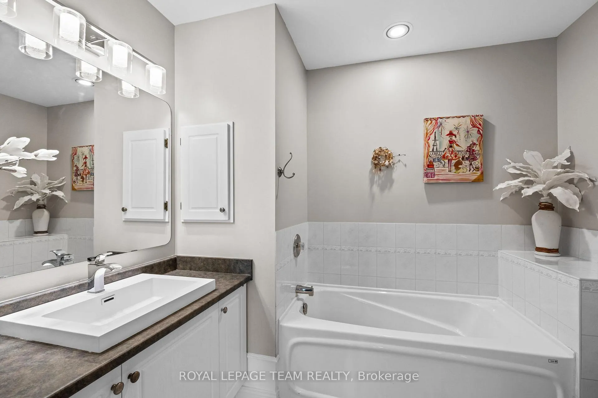 Photo 18 of 48 Colchester Square, Ottawa, Kanata - Beaverbrook — HOMEH