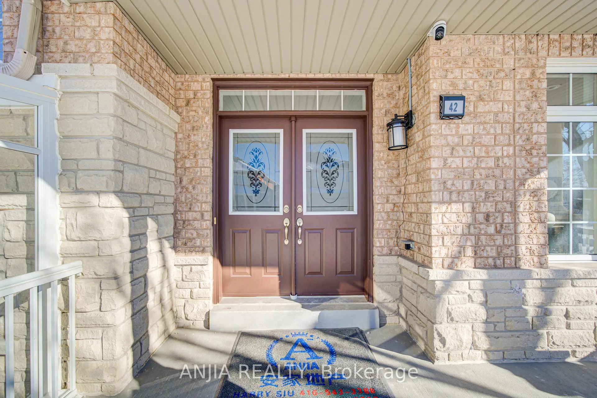 Photo 2 of 42 Reginald Lamb Crescent, Markham, Box Grove — HOMEH