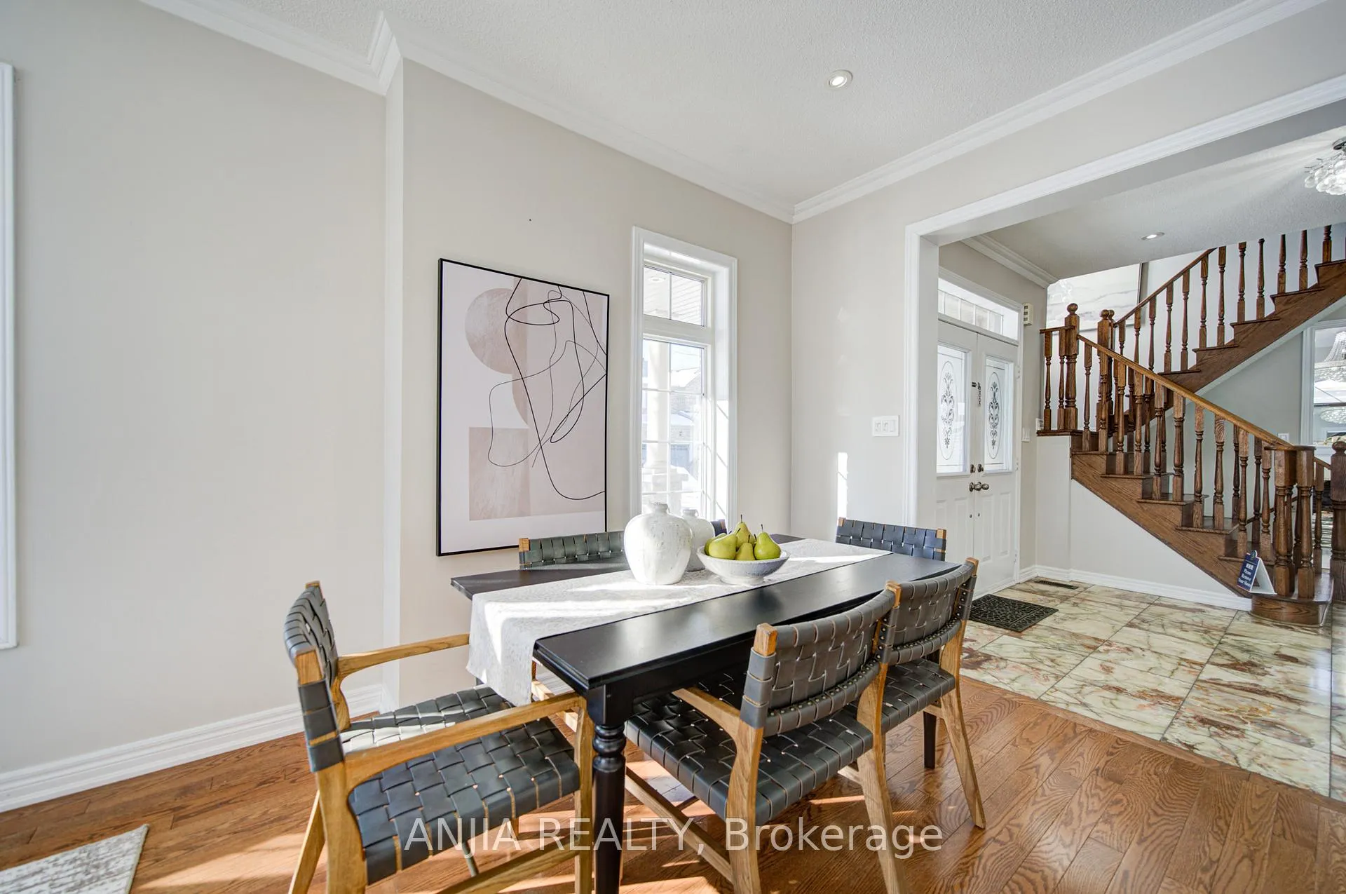 Photo 10 of 42 Reginald Lamb Crescent, Markham, Box Grove — HOMEH