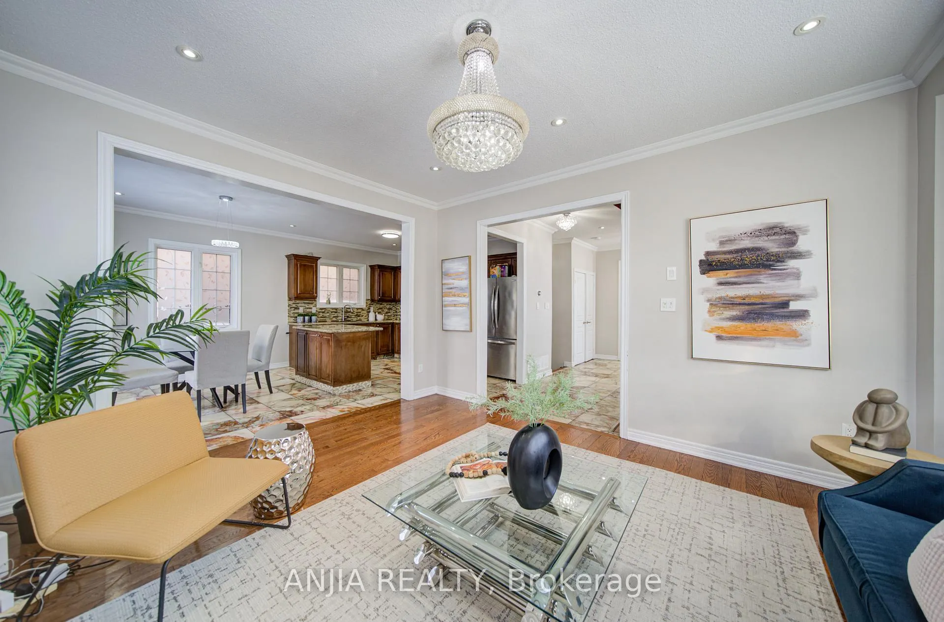 Photo 15 of 42 Reginald Lamb Crescent, Markham, Box Grove — HOMEH