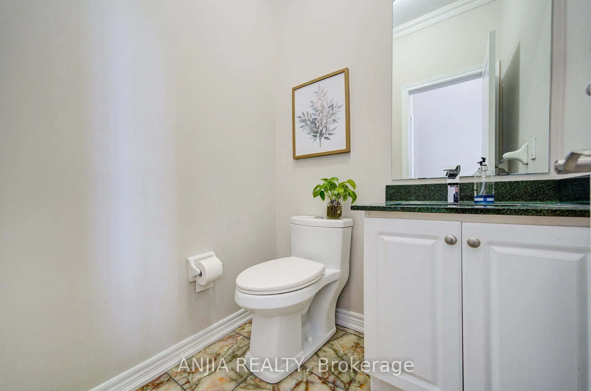 Photo 21 of 42 Reginald Lamb Crescent, Markham, Box Grove — HOMEH