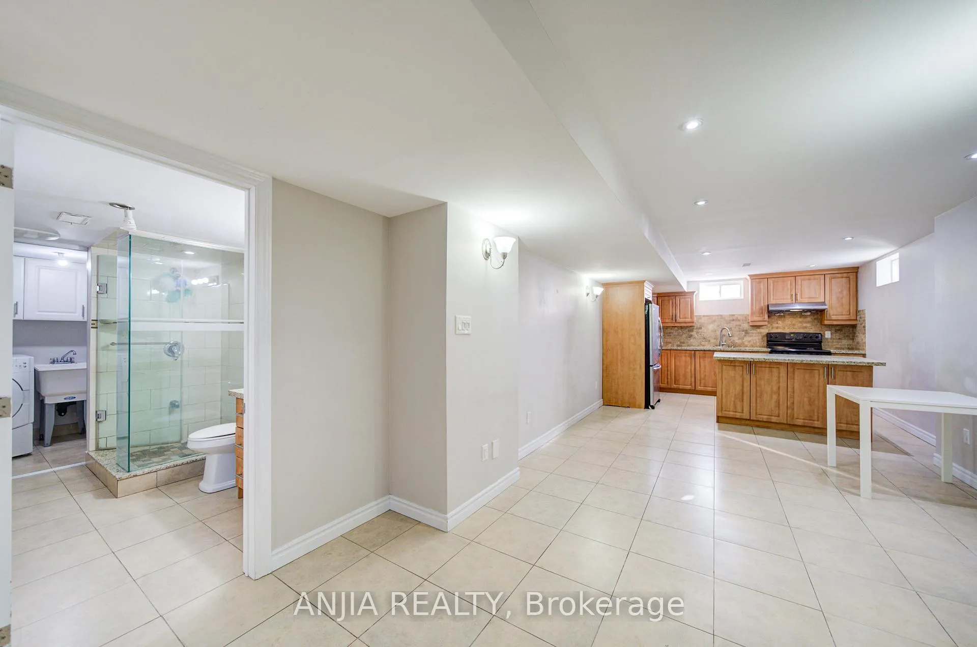 Photo 38 of 42 Reginald Lamb Crescent, Markham, Box Grove — HOMEH