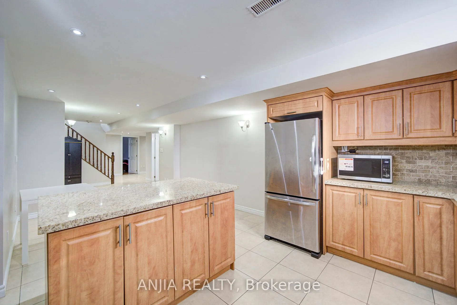 Photo 40 of 42 Reginald Lamb Crescent, Markham, Box Grove — HOMEH