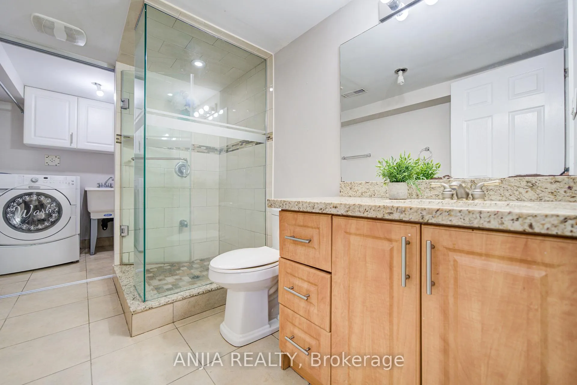 Photo 42 of 42 Reginald Lamb Crescent, Markham, Box Grove — HOMEH