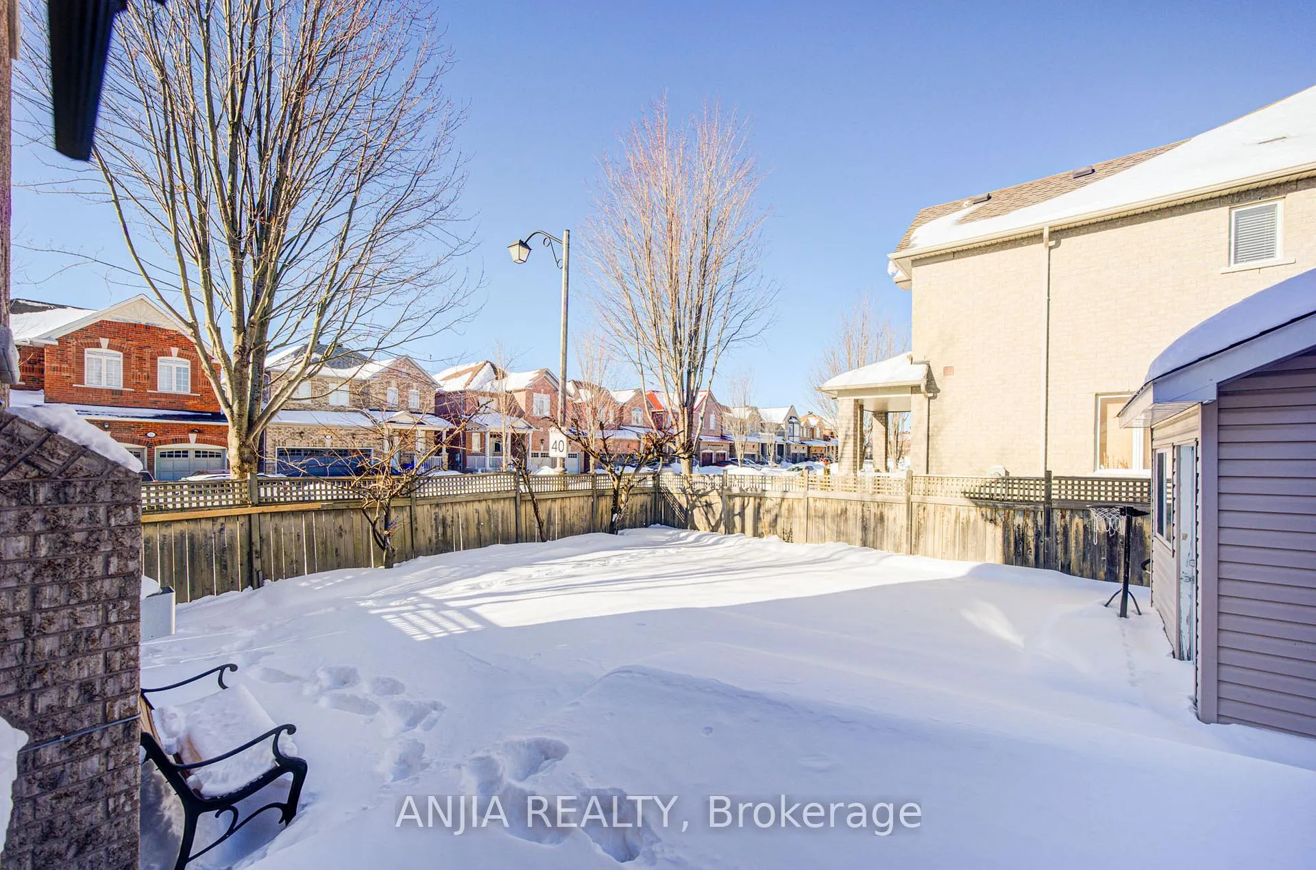 Photo 45 of 42 Reginald Lamb Crescent, Markham, Box Grove — HOMEH