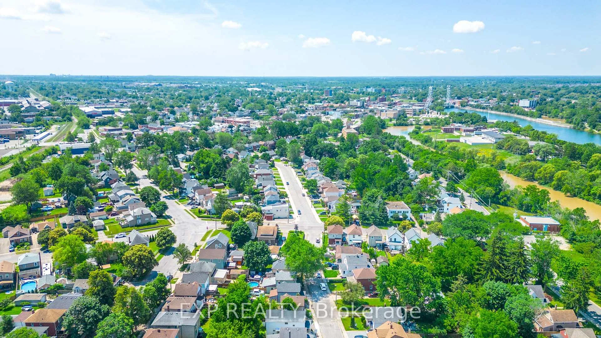 Photo 38 of 90 Margery Road, Welland, Welland Downtown — HOMEH