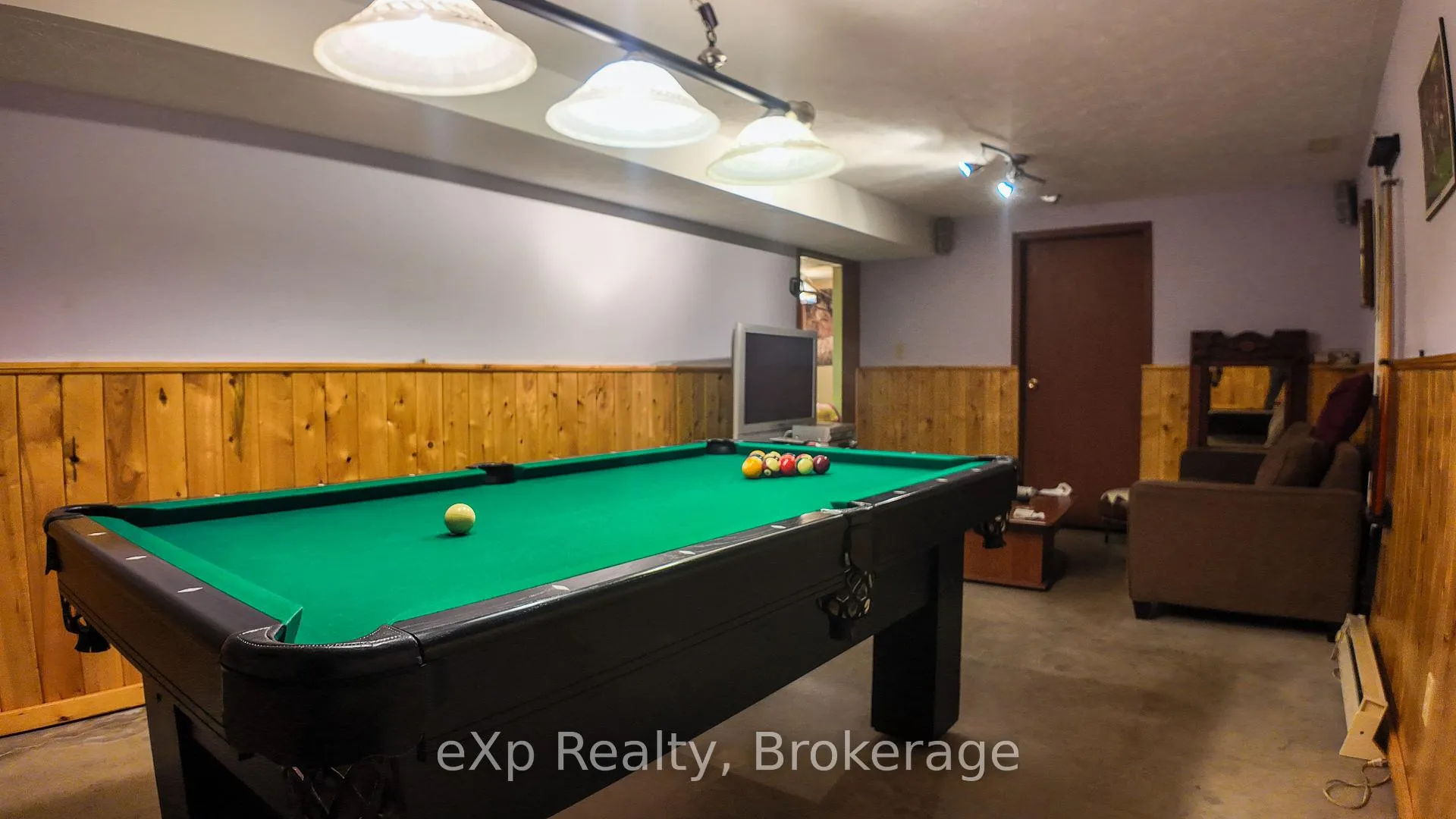 Photo 23 of 1082 West Street, Kincardine — HOMEH