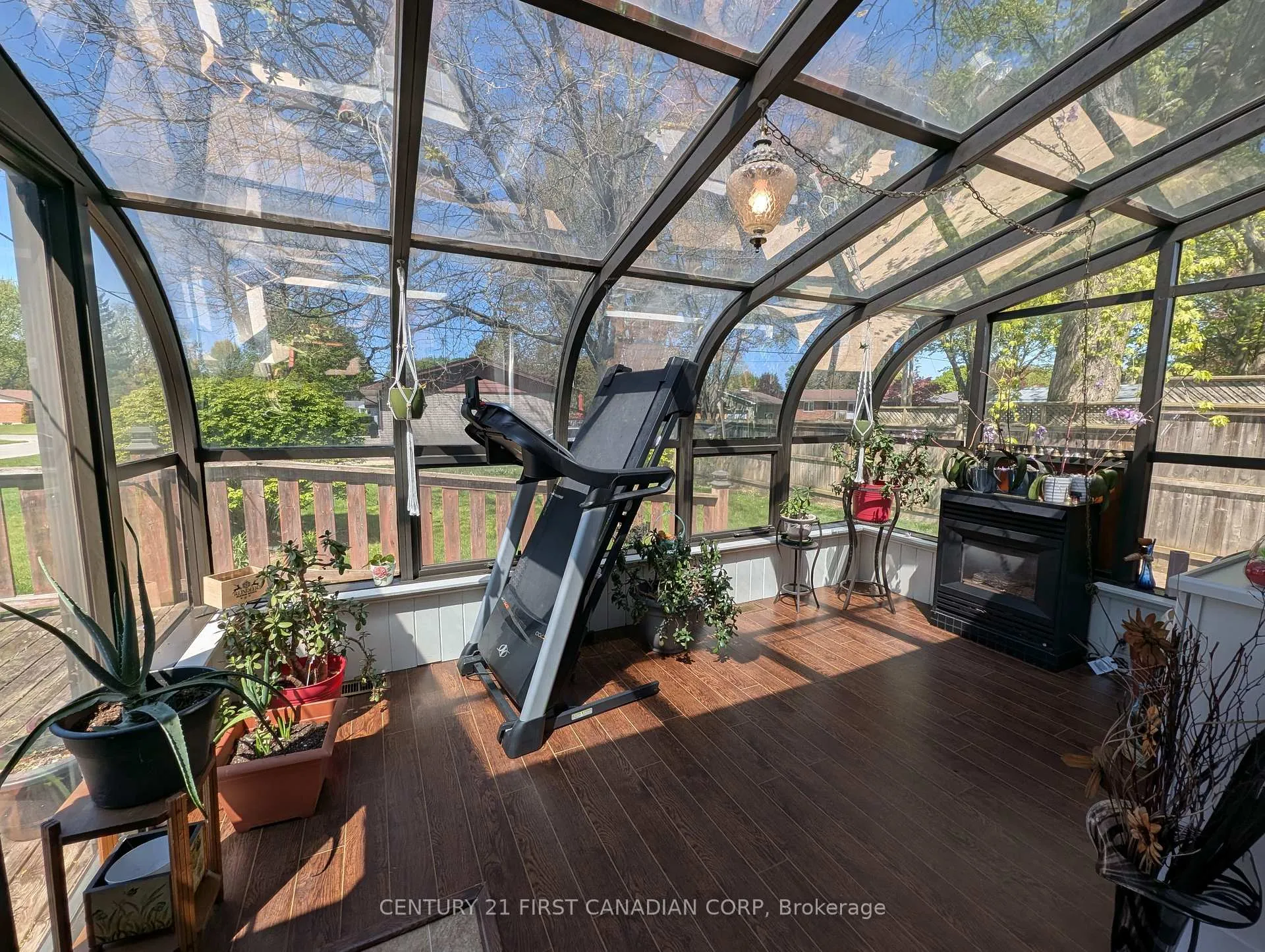 Photo 7 of 336 Drury Lane, Strathroy-Caradoc, NW — HOMEH