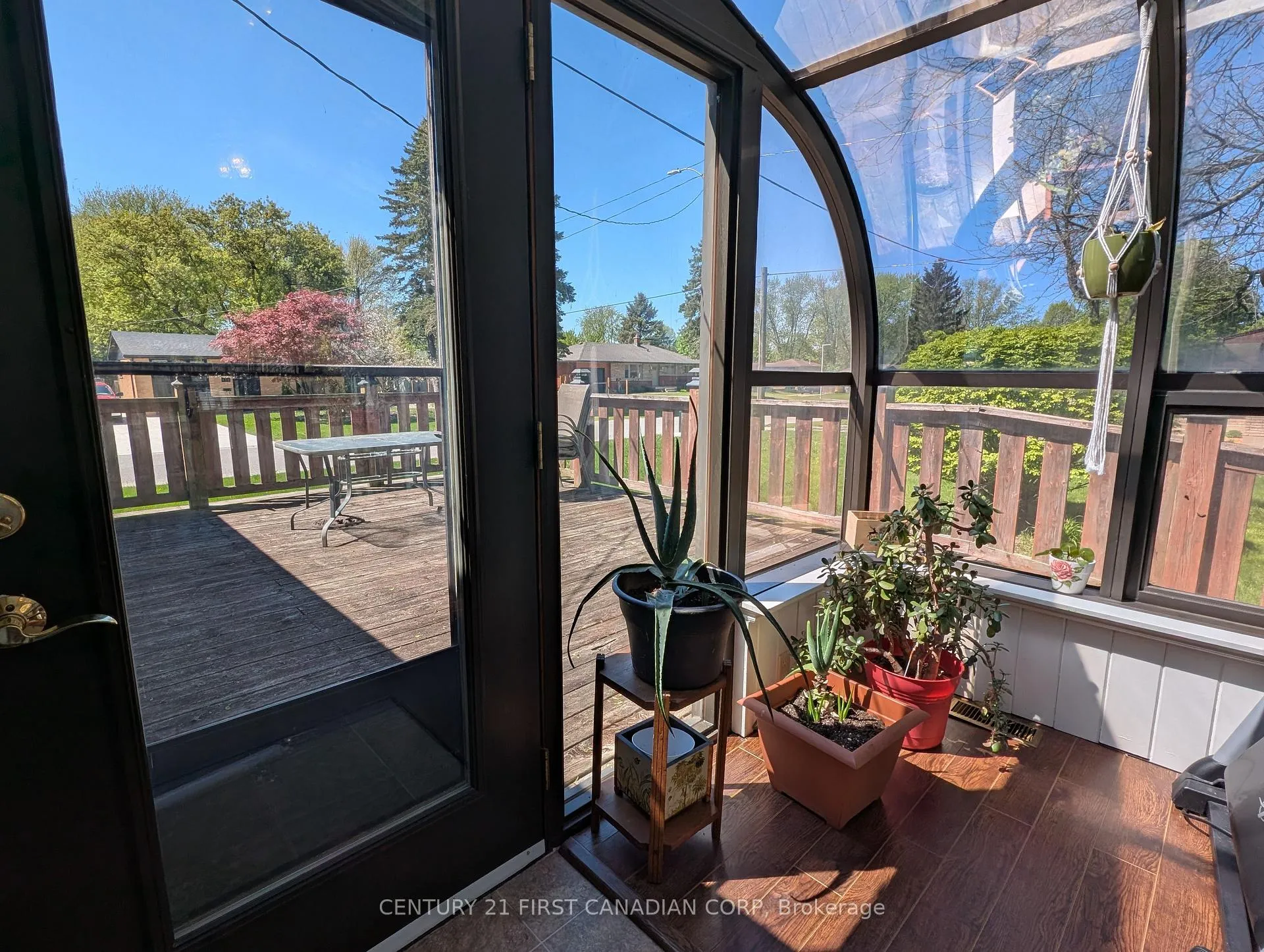 Photo 9 of 336 Drury Lane, Strathroy-Caradoc, NW — HOMEH