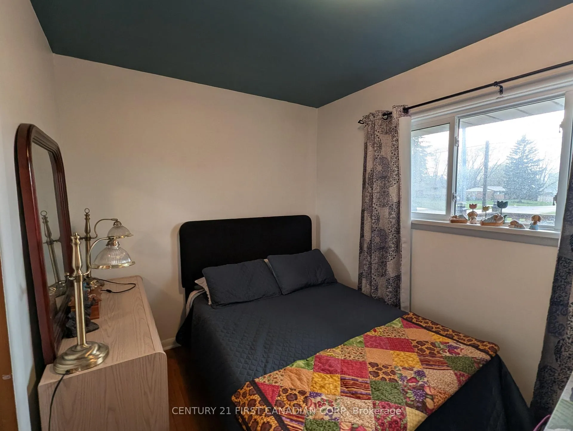 Photo 13 of 336 Drury Lane, Strathroy-Caradoc, NW — HOMEH