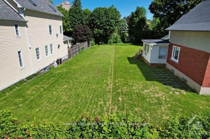 Photo 2 of West Side - 67 Springhurst Avenue, Ottawa, Ottawa East — HOMEH