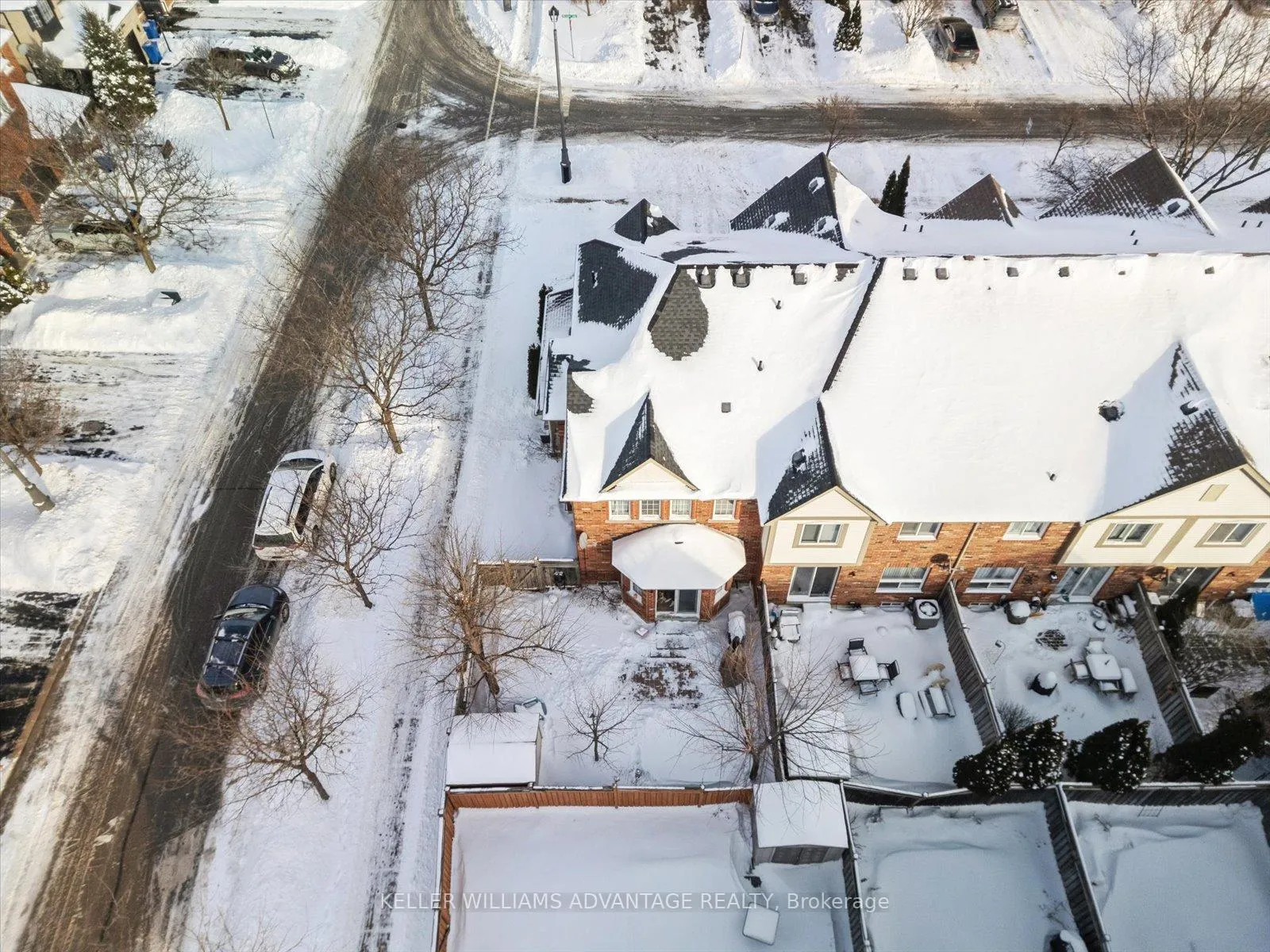 Photo 38 of 90 Collis Drive, Aurora, Bayview Northeast — HOMEH