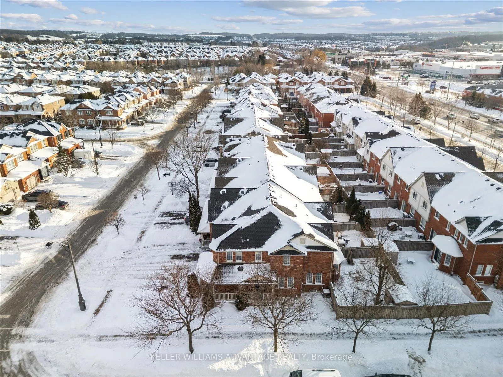 Photo 42 of 90 Collis Drive, Aurora, Bayview Northeast — HOMEH