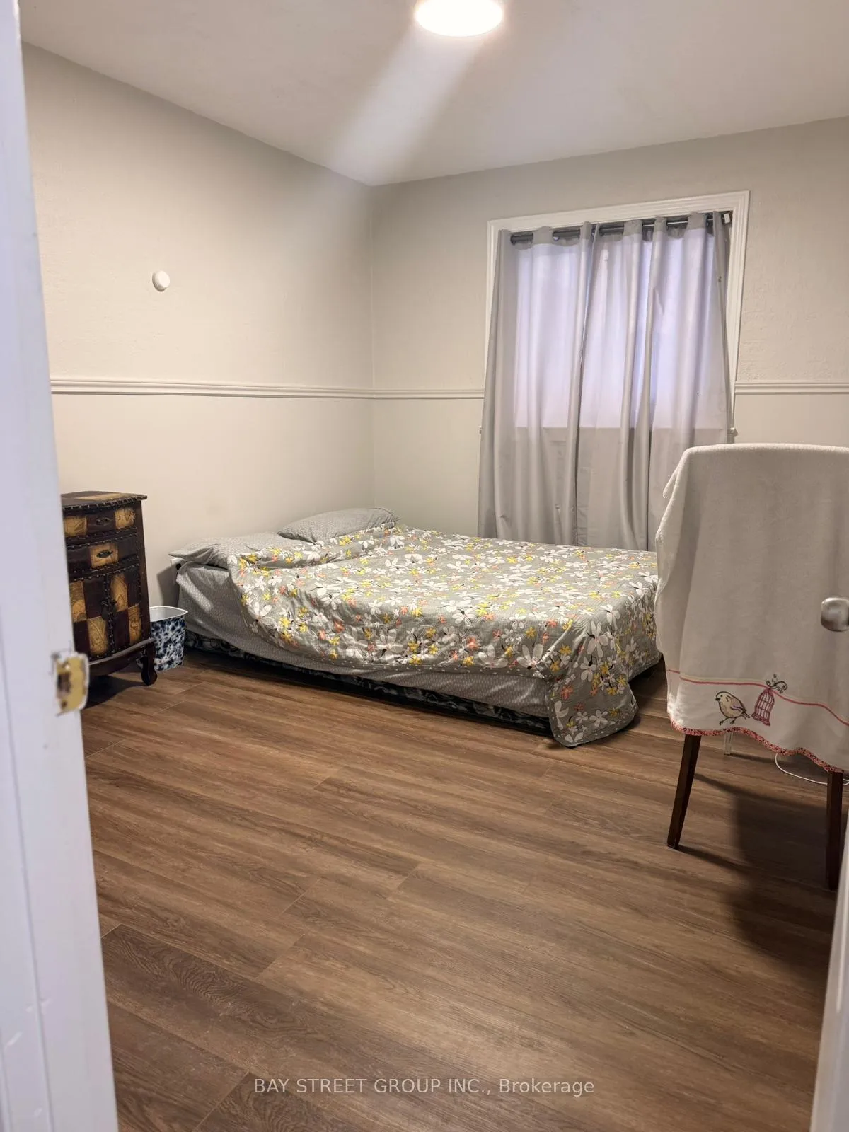 Photo 9 of 193 Mcmurchy Avenue S, Brampton, Brampton South — HOMEH