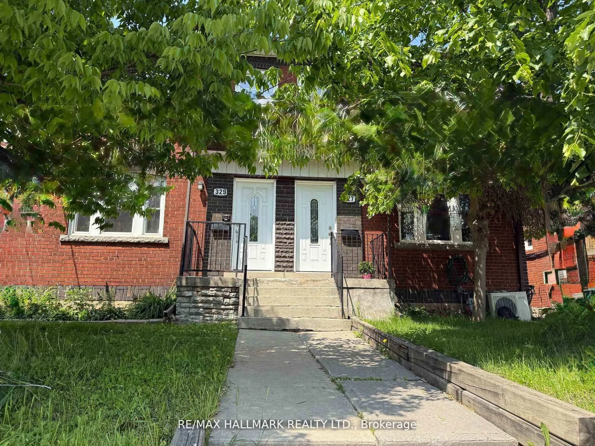 Photo 2 of 327 Vaughan Road, Toronto, Humewood-Cedarvale — HOMEH