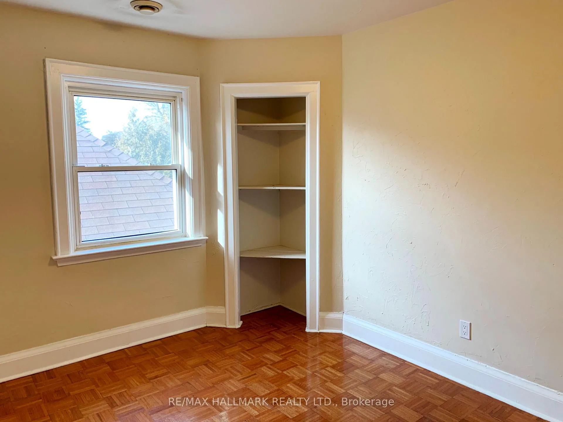 Photo 11 of 327 Vaughan Road, Toronto, Humewood-Cedarvale — HOMEH