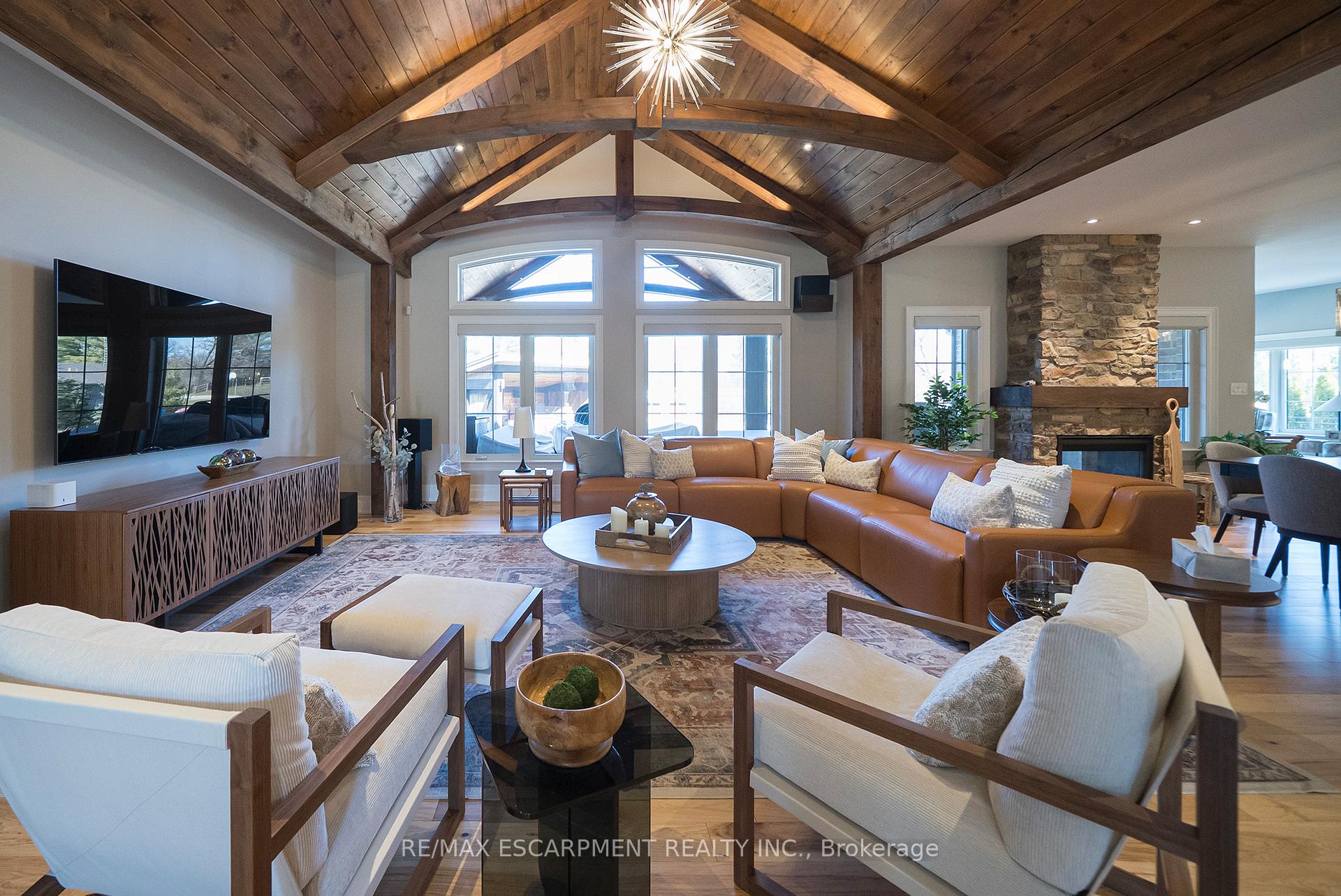 Photo 8 of 523 Blue Lake Road, Brant, South Dumfries — HOMEH
