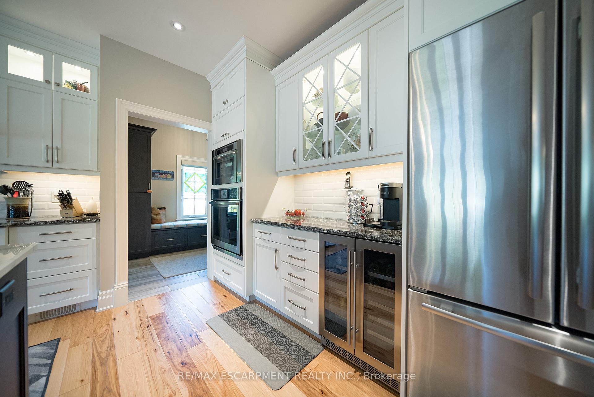Photo 16 of 523 Blue Lake Road, Brant, South Dumfries — HOMEH