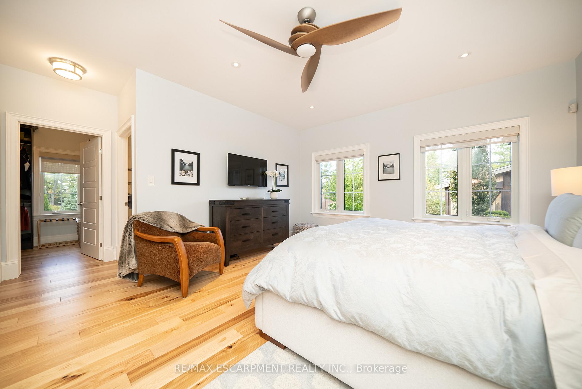 Photo 24 of 523 Blue Lake Road, Brant, South Dumfries — HOMEH