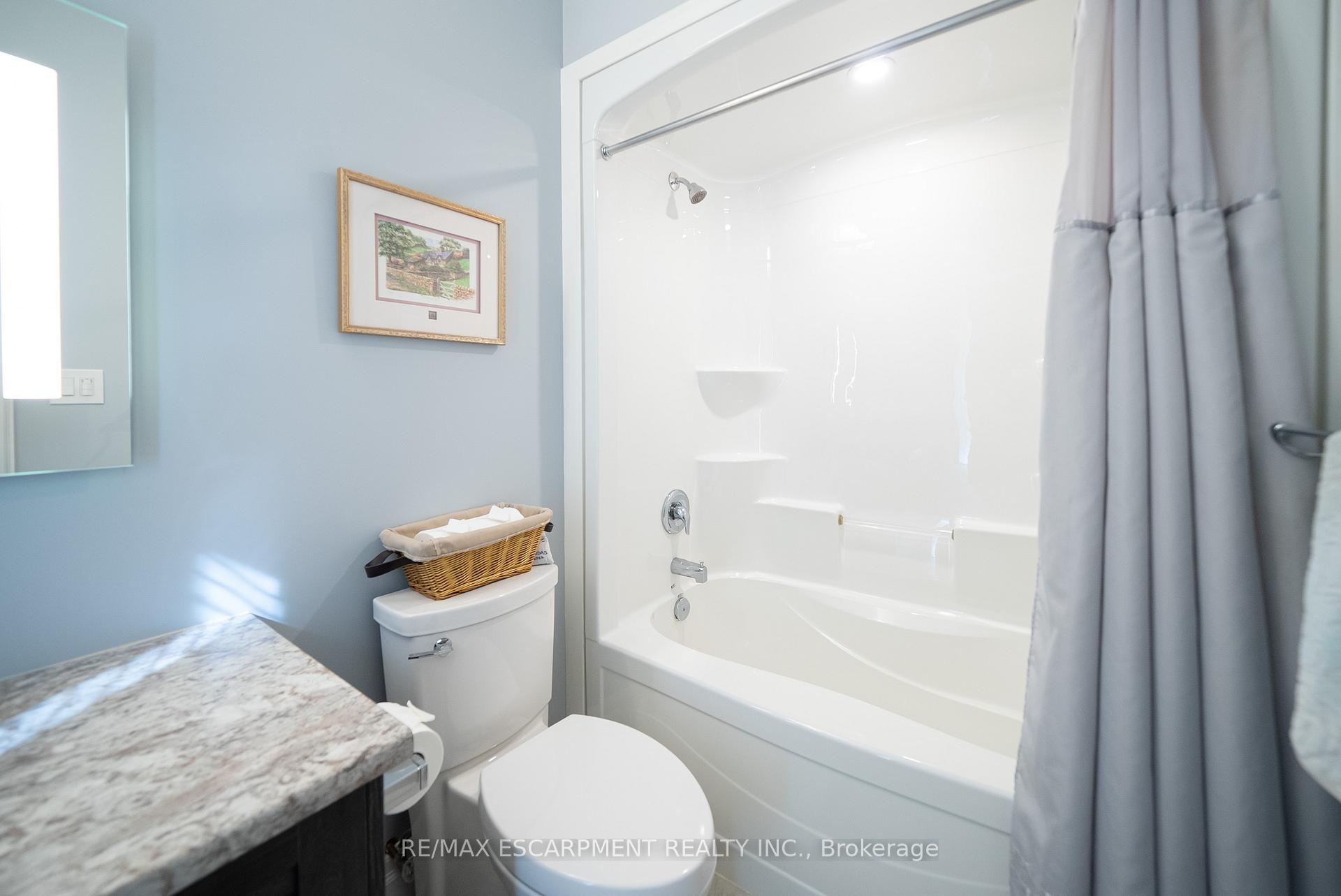 Photo 30 of 523 Blue Lake Road, Brant, South Dumfries — HOMEH