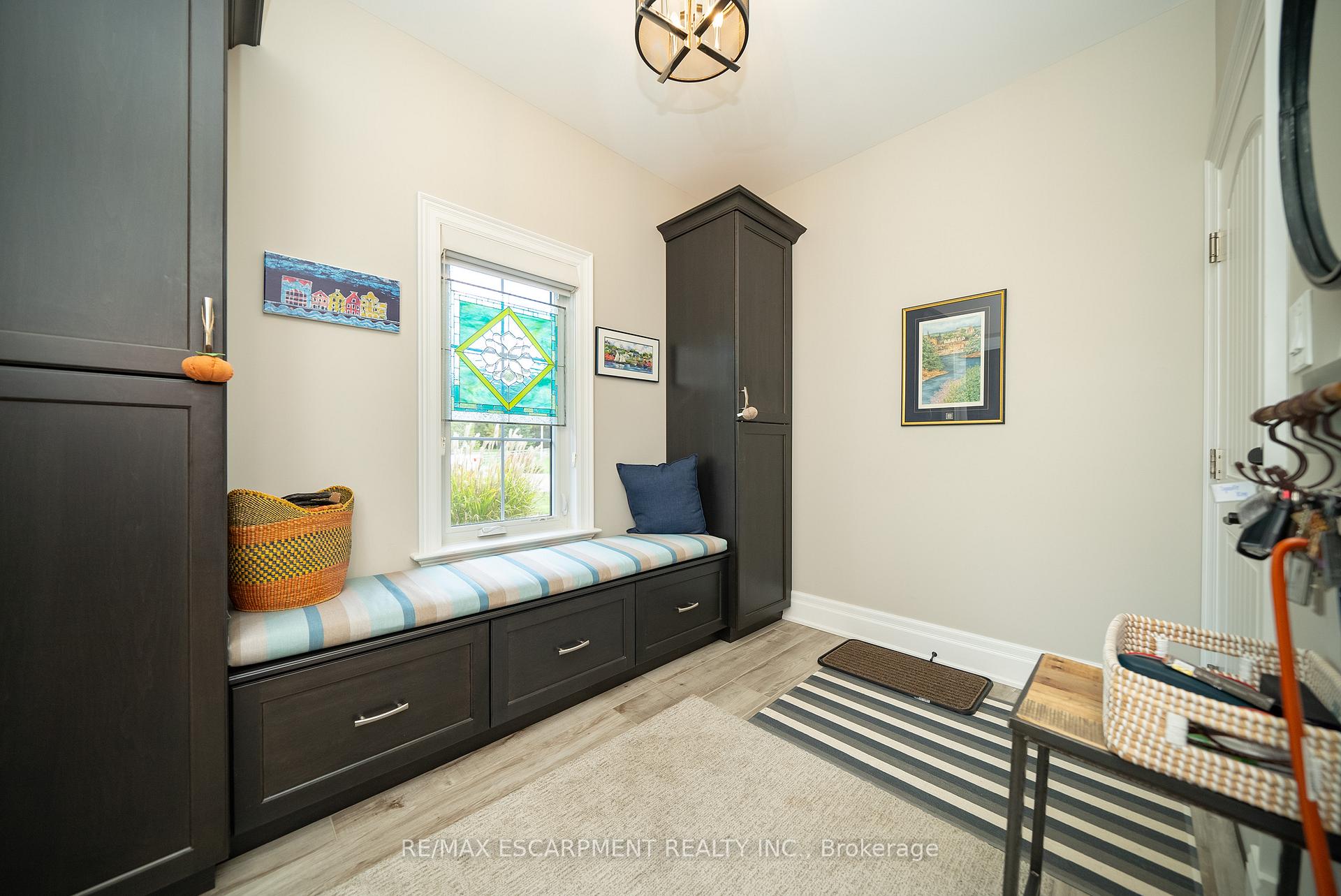 Photo 31 of 523 Blue Lake Road, Brant, South Dumfries — HOMEH
